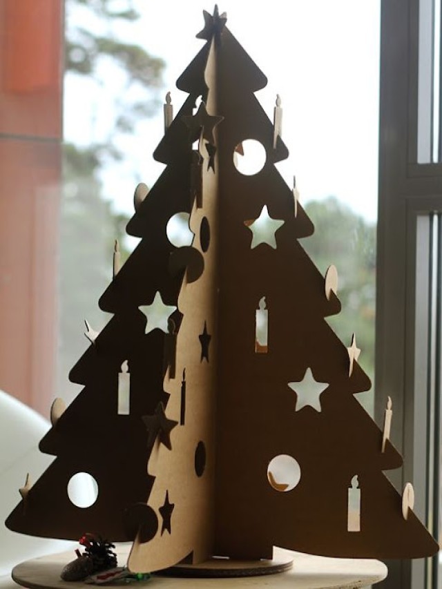 Arriba 90+ Foto árbol de navidad hecho de cartón El último