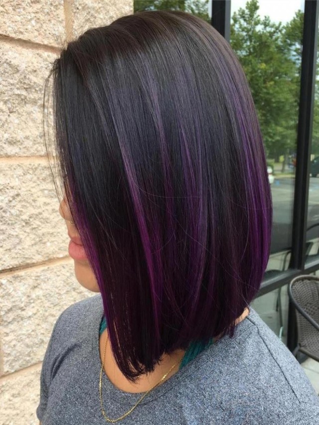 Lista 94+ Imagen black hair with purple highlights short hair Actualizar