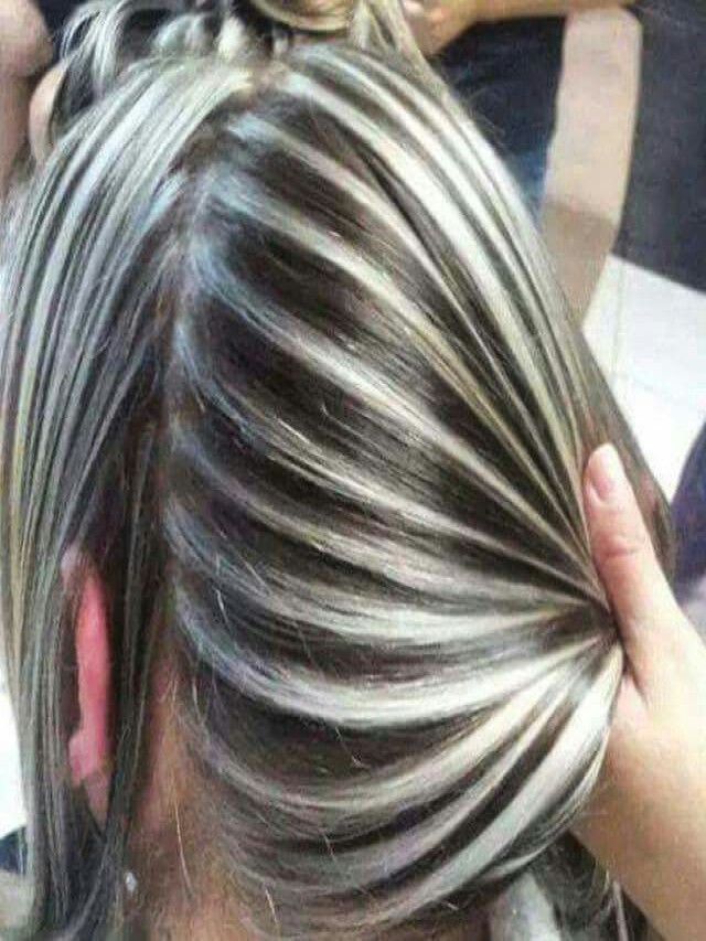 Álbumes 92+ Foto cómo se hacen los rayitos en el cabello Actualizar