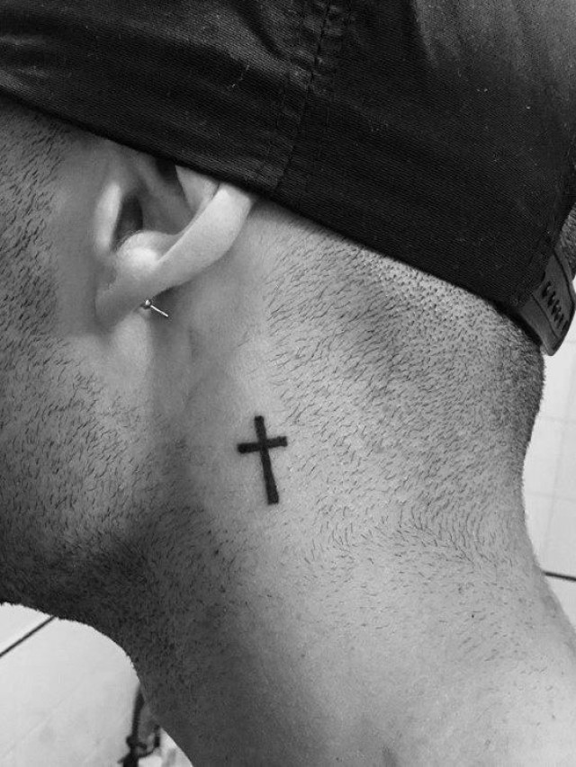 Lista 97+ Foto cruz diseños tatuajes en el cuello Lleno