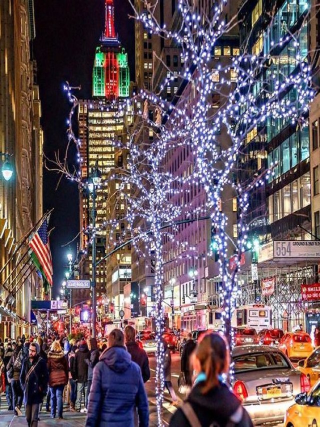 Lista 104+ Foto cuando encienden las luces de navidad en nueva york Mirada tensa