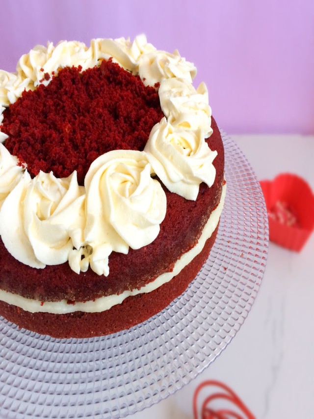 Lista 96+ Foto decoradas decoracion de torta red velvet Mirada tensa