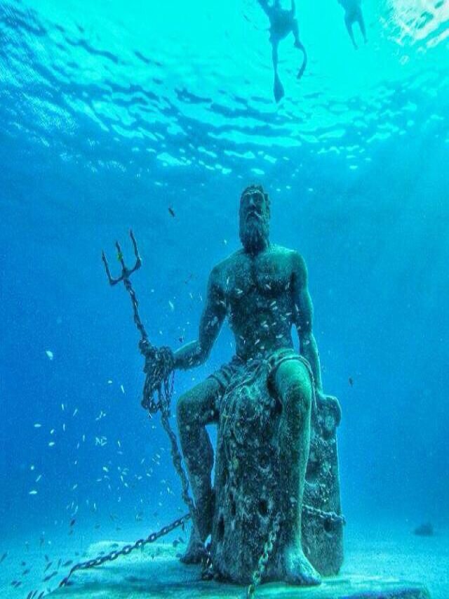 Arriba 90+ Foto estatua de poseidon en el mar Actualizar