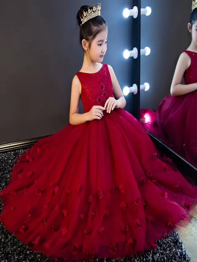 Arriba 101+ Foto fiesta princesa vestidos para niñas elegantes Actualizar