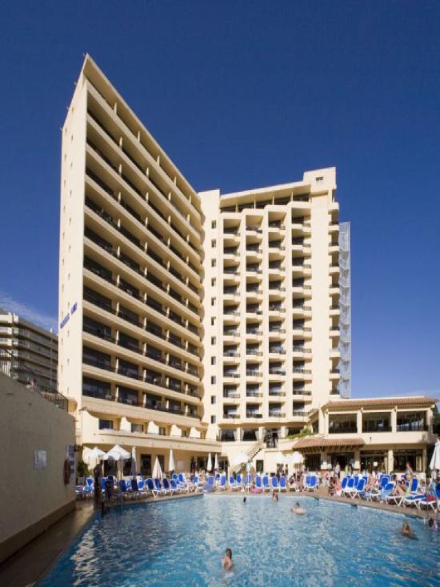 Arriba 104+ Foto hotel gardenia park 3* fuengirola (costa del sol) Mirada tensa