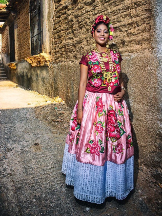 Lista 105+ Foto imagenes del traje tipico del istmo de tehuantepec Lleno