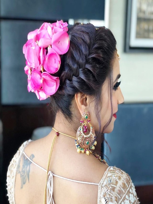Lista 97+ Imagen indian wedding hairstyles for long hair videos Mirada tensa