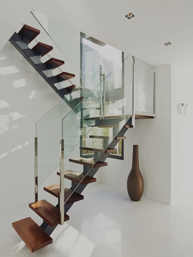 Sintético 100+ Foto interior modelos de escaleras de hierro y madera Lleno