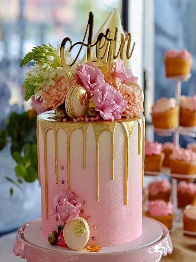 Lista 100+ Foto modernas tortas para mujeres con flores Alta definición completa, 2k, 4k