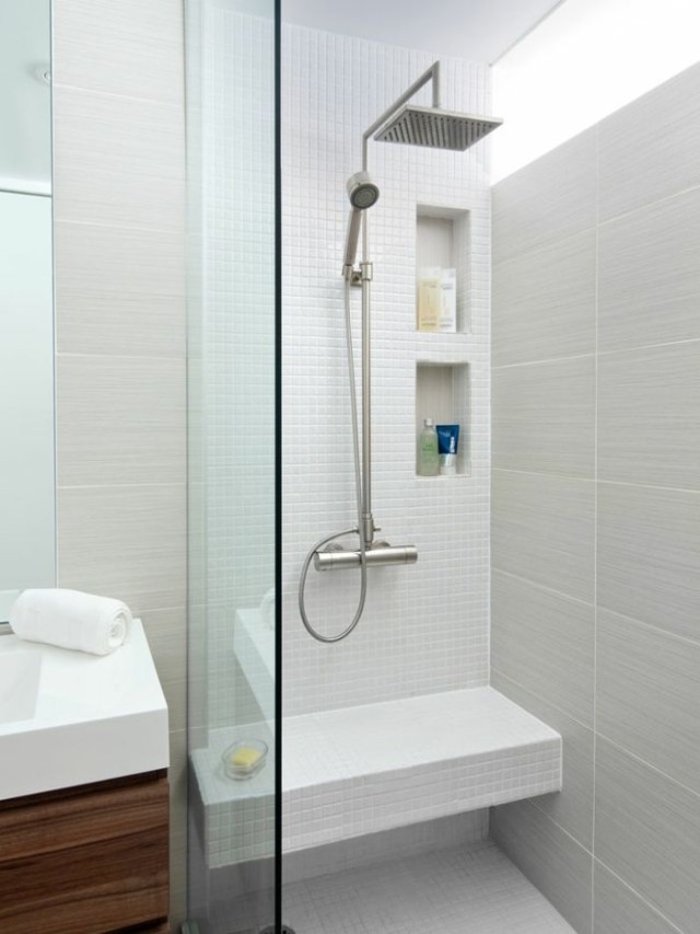 Lista 99+ Foto moderno baños con asiento en la ducha Actualizar