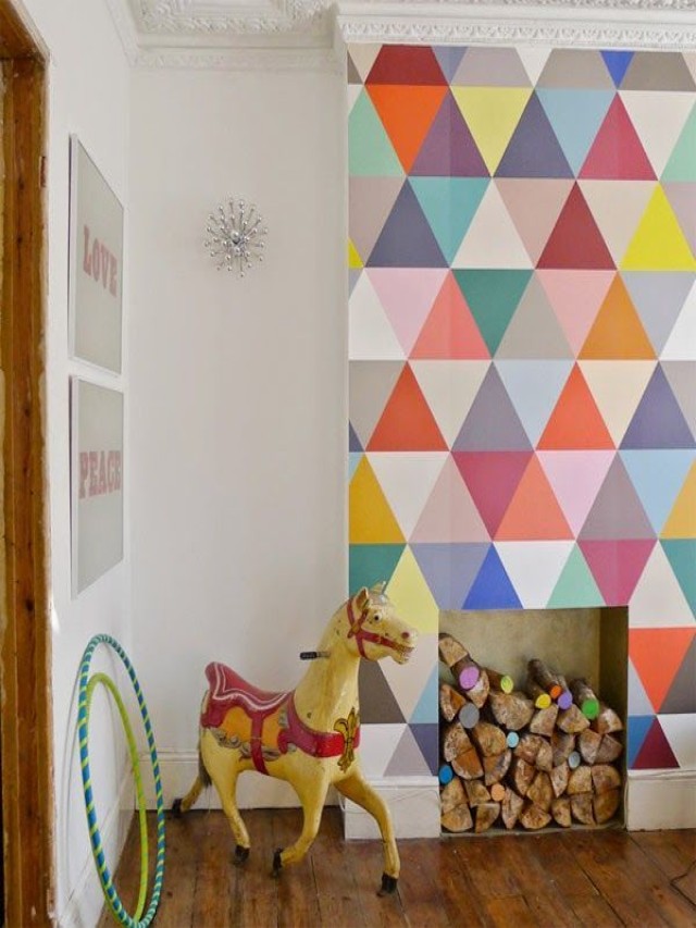 Arriba 105+ Foto pared con triángulos de colores pasteles Lleno