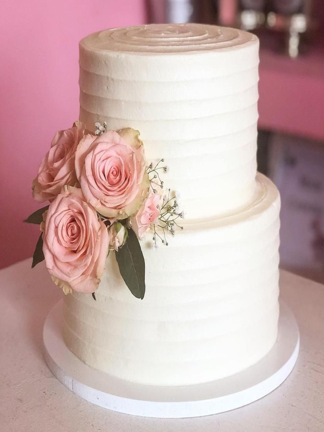 Lista 104+ Foto pastel de boda sencillo dos pisos Actualizar