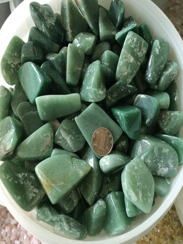 Arriba 104+ Foto piedra verde semipreciosa. jade. Lleno