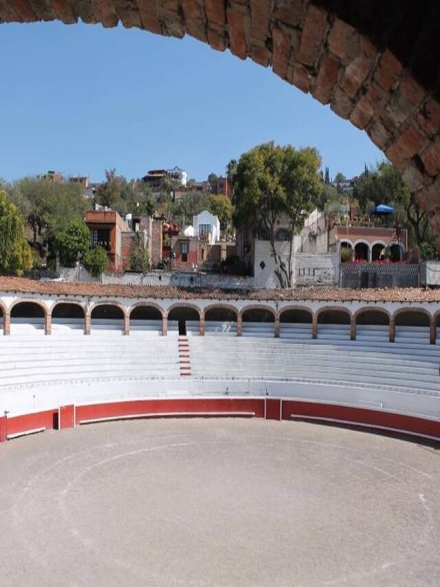 Arriba 103+ Foto plaza de toros san miguel de allende Lleno