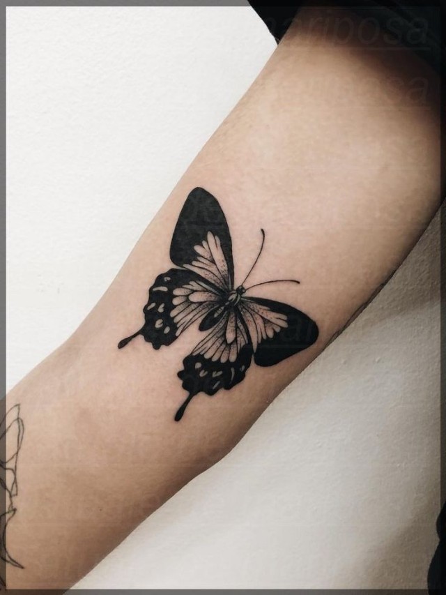 Lista 97+ Foto que significa un tatuaje de mariposa en el brazo Cena hermosa