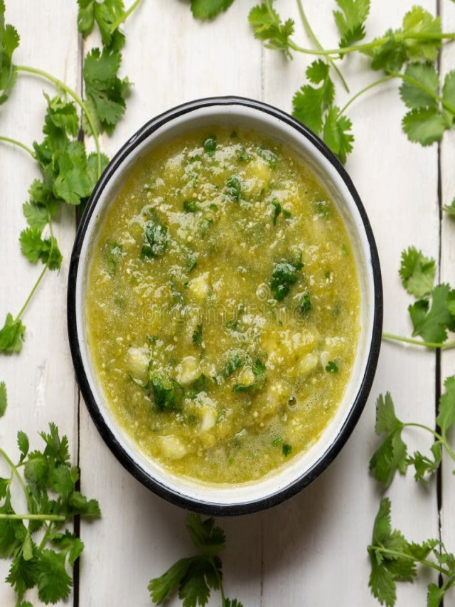 Sintético 93+ Foto salsa verde con cilantro y cebolla Actualizar