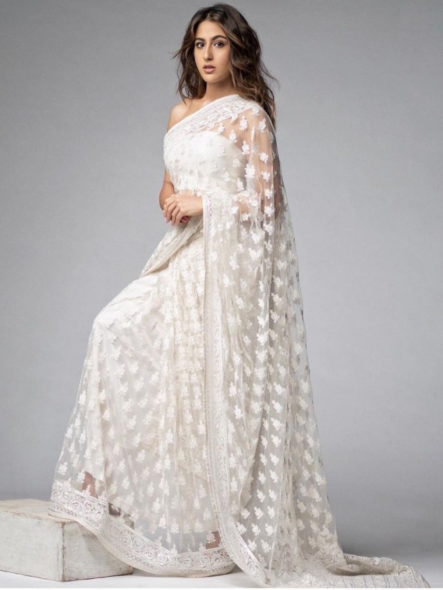 Arriba 104+ Imagen south indian white saree look images Actualizar