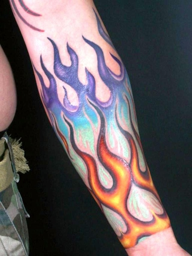 Arriba 105+ Foto tatuaje de fuego en el brazo El último