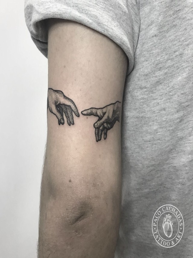 Sintético 103+ Foto tatuaje la mano de dios y el hombre Mirada tensa