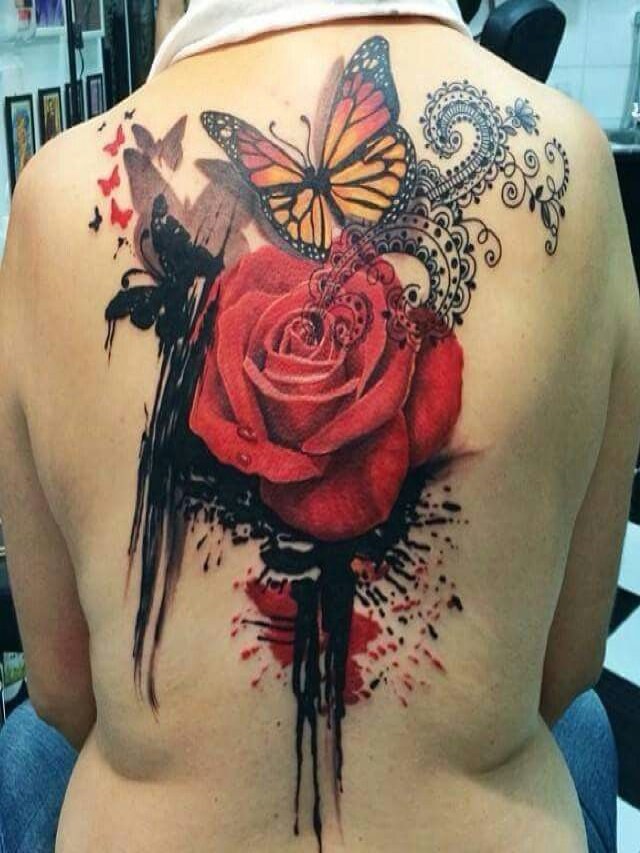Em geral 93+ Imagen tatuajes de rosas con mariposas para mujeres Cena hermosa