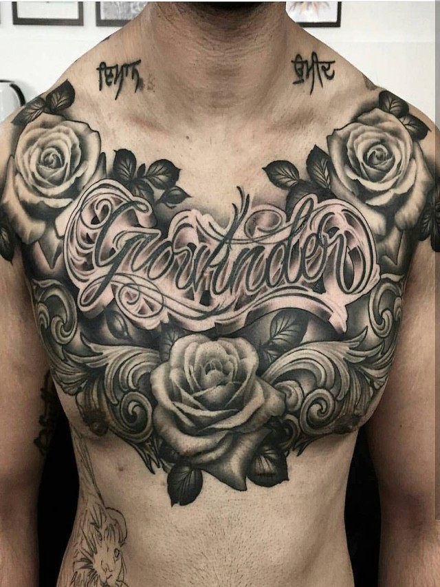 Lista 91+ Imagen tatuajes de rosas en el pecho con nombres Lleno