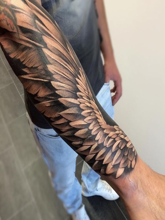 Álbumes 98+ Foto tatuajes de alas en el brazo para hombres Lleno