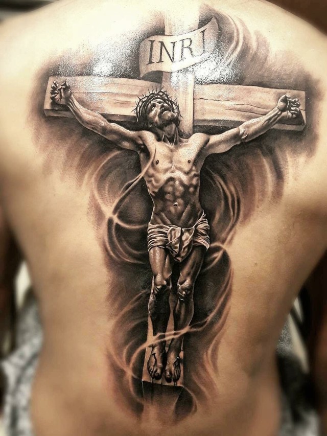 Álbumes 101+ Foto tatuajes de cristo en la cruz en el brazo Cena hermosa
