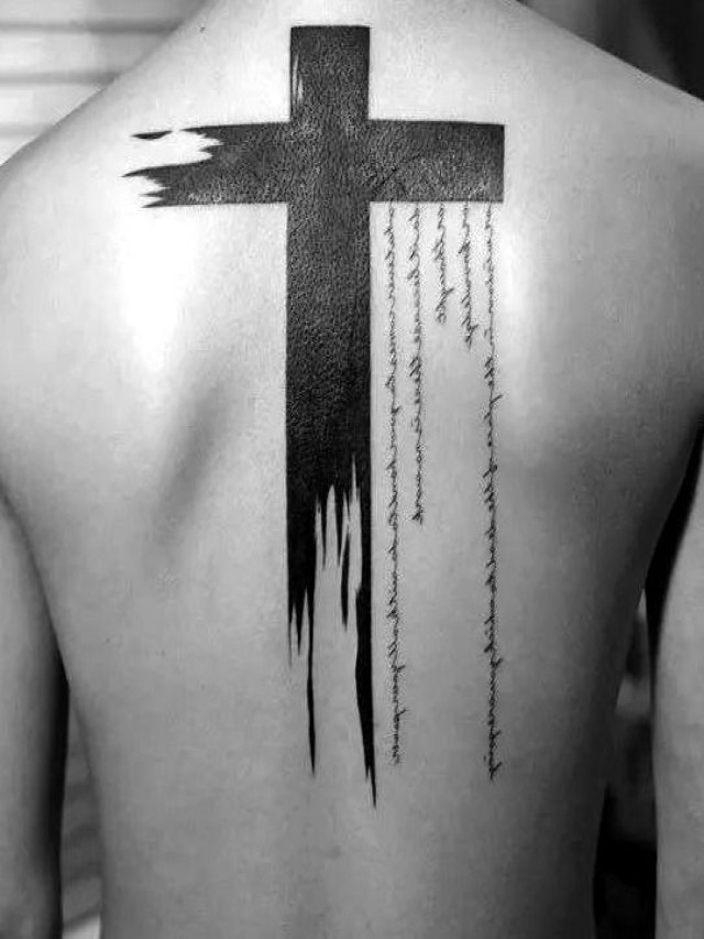Lista 92+ Foto tatuajes de cruces en la espalda El último
