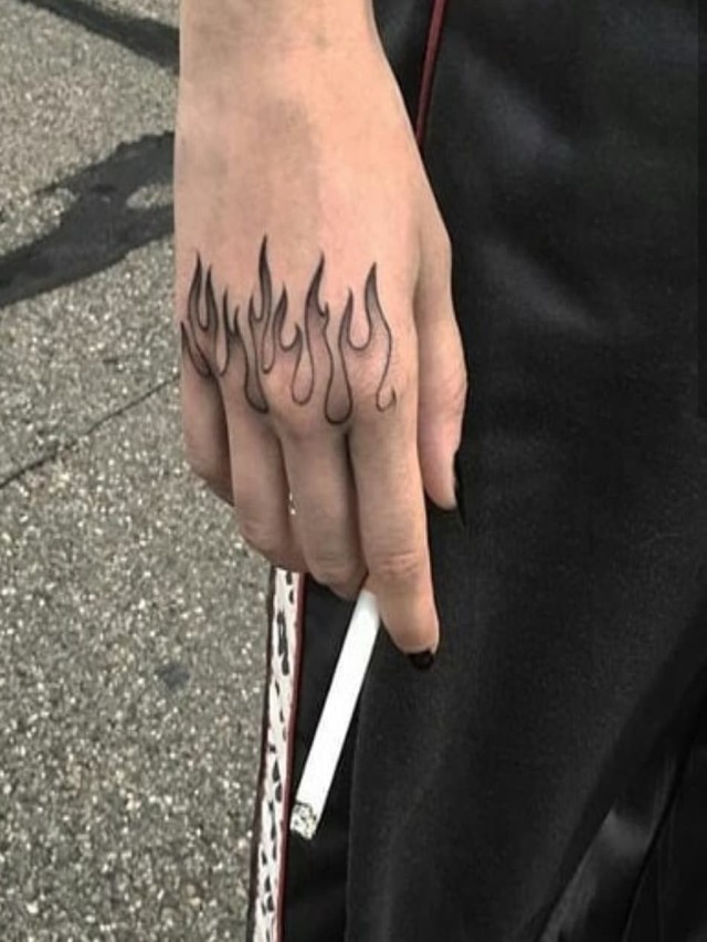 Lista 95+ Foto tatuajes de llamas en la mano Mirada tensa