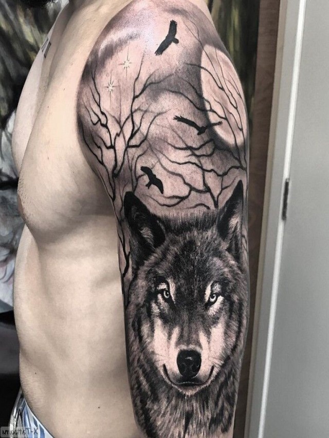 Arriba 98+ Foto tatuajes de lobos en el hombro Lleno