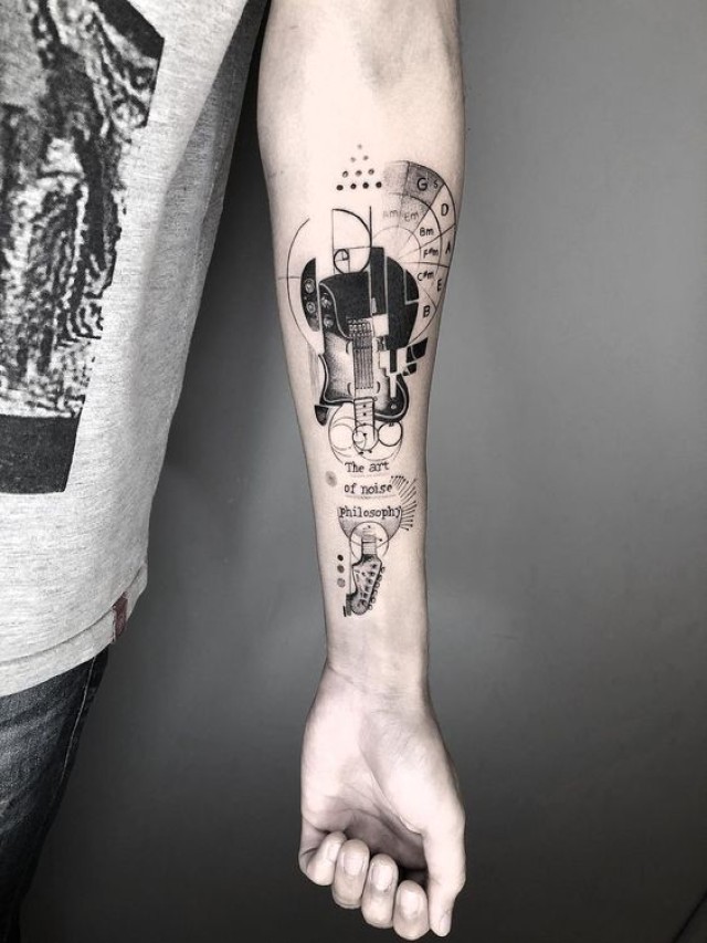 Lista 105+ Foto tatuajes de musica en el brazo Mirada tensa
