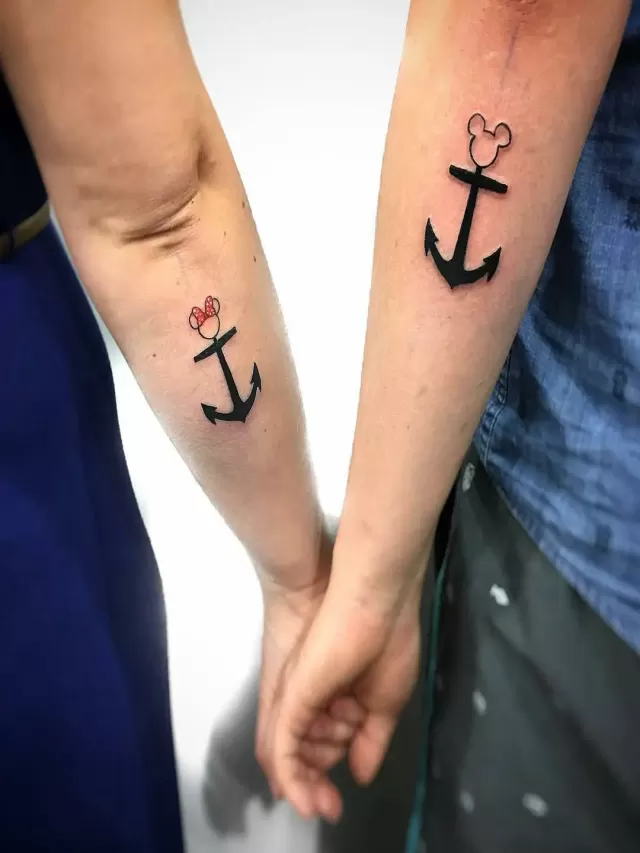 Sintético 104+ Foto tatuajes de parejas en el brazo Mirada tensa