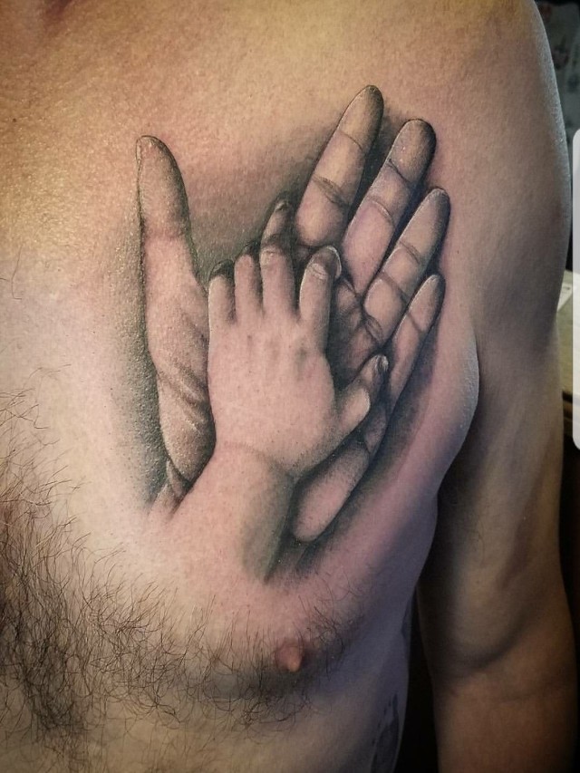 Arriba 93+ Foto tatuajes en la mano de familia Alta definición completa, 2k, 4k