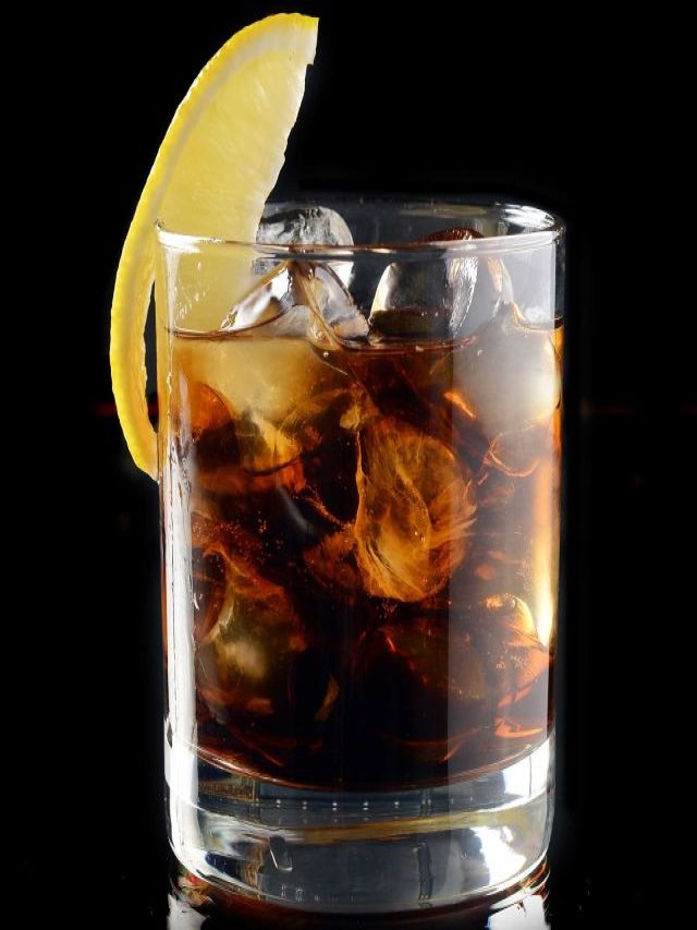 Álbumes 90+ Foto whisky con coca-cola y limón Mirada tensa